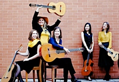 Gitarrissima guitarists, Antonina Ovchinnikova, Maria Benischek, Ayako Kaisho and Réka Mihalovics-Zottmann