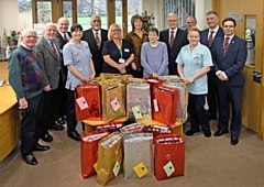 Freemasons delivered Christmas hampers to patients of the Hospice