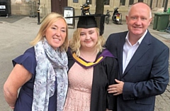 Olivia Wynn with her parents