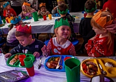 St Margaret’s C.E. Primary School children enjoy Christmas jumper day and Christmas dinner