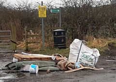 Flytipping on Ashworth Road, between Yate's Farm and Wind Hill Farm