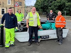 Volunteers met up to tackle local litter hotspots in Norden