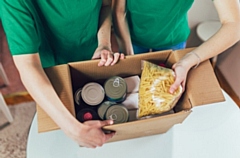 The ‘Right to Food’ campaign, launched by Fans Supporting Foodbanks, calls for a change in the law to make access to food a legal right for all in the UK making Government legally responsible to help people suffering from food poverty