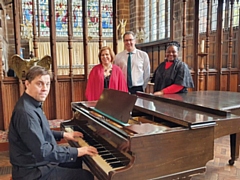 Jonathan Ellis (piano) with Voci Voices members Elizabeth Ambrose, Simon Horsfield & Margaret Ferguson (L-R)