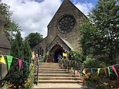 St Andrew's Church, Dearnley