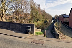 The canal at Well I' Th' Lane