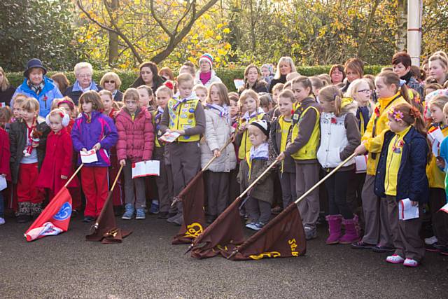 Rainbows and Brownies at the Remembrance Service